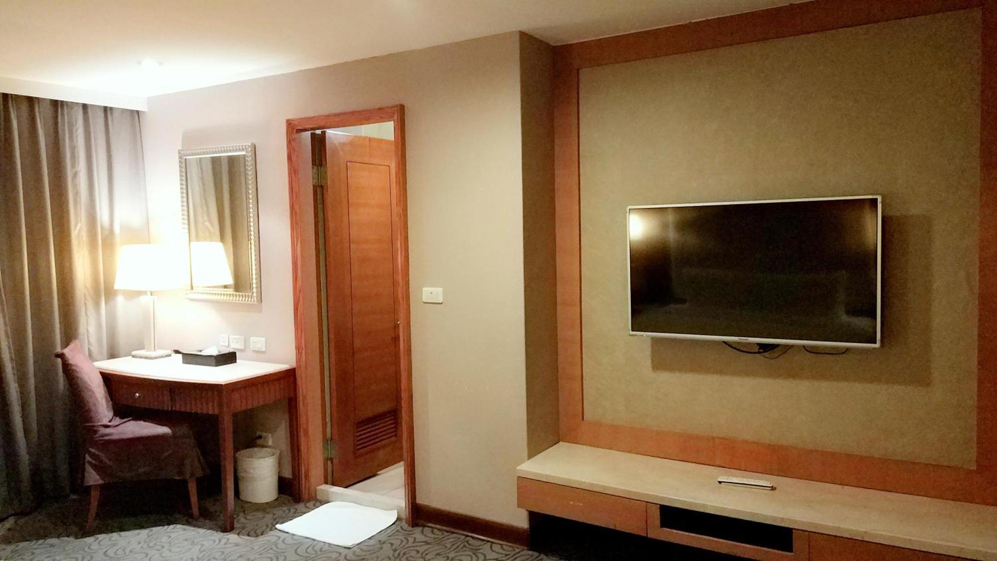 Elegance Hotel Taipei Dış mekan fotoğraf