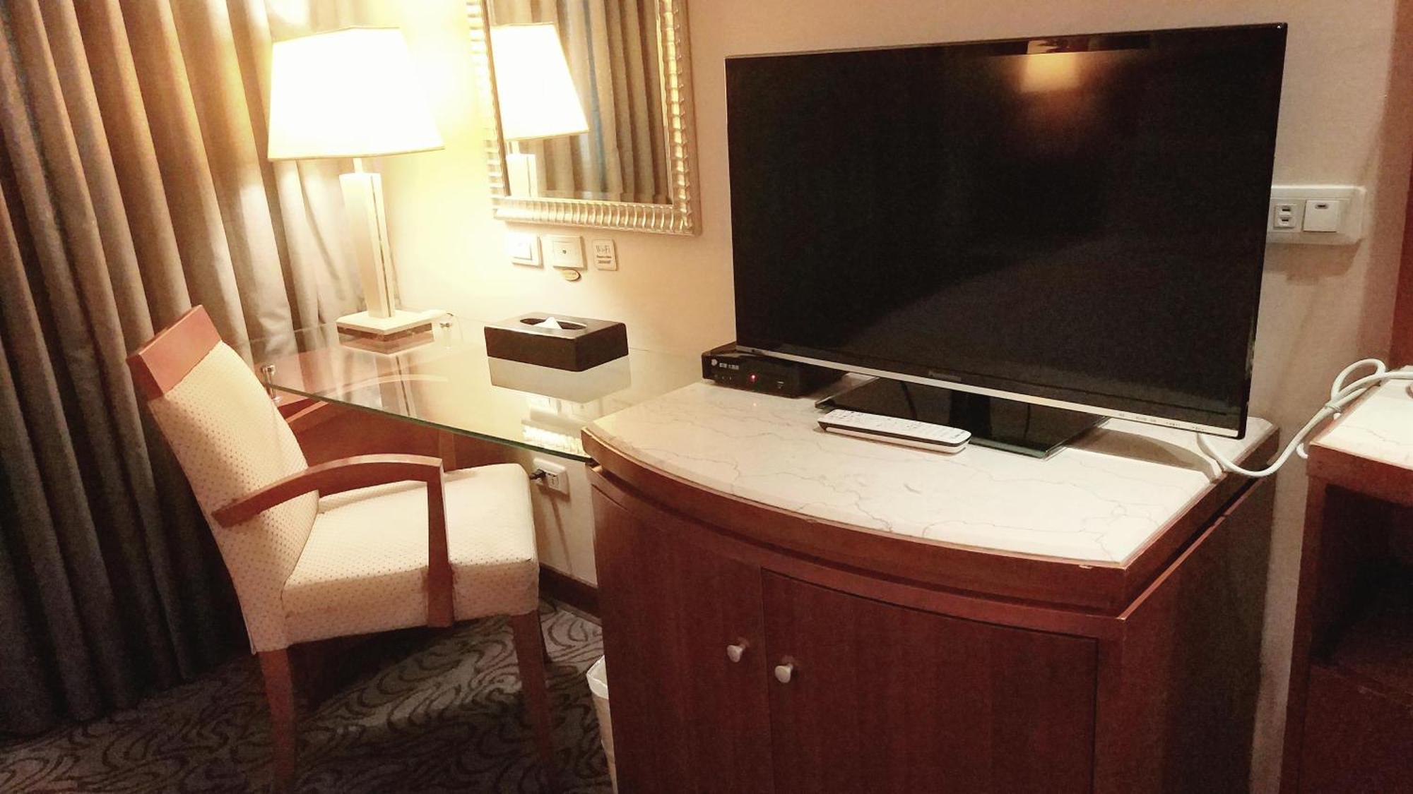 Elegance Hotel Taipei Dış mekan fotoğraf