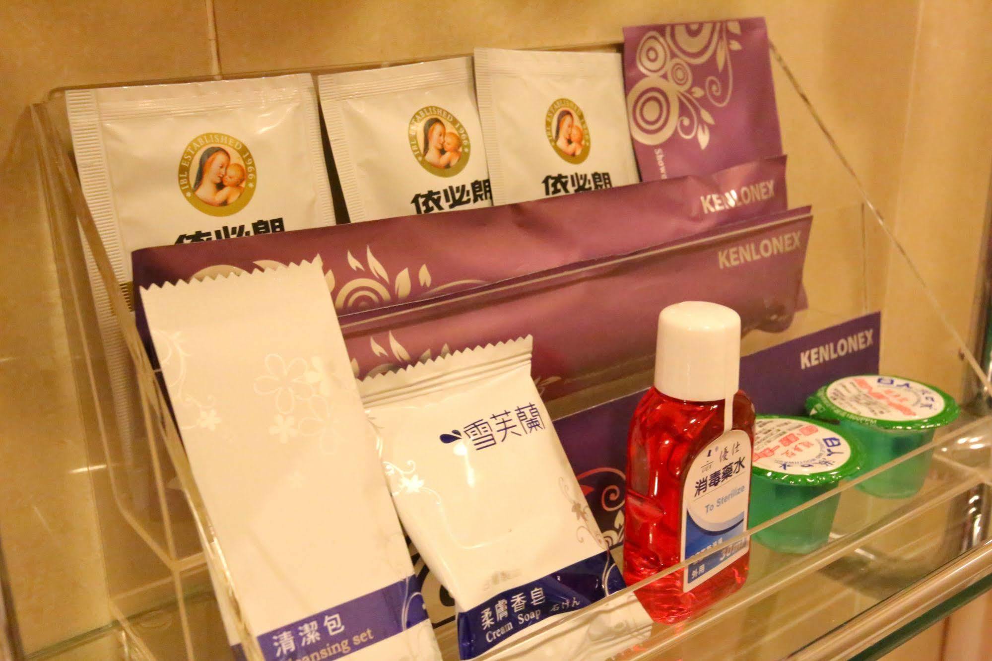 Elegance Hotel Taipei Dış mekan fotoğraf