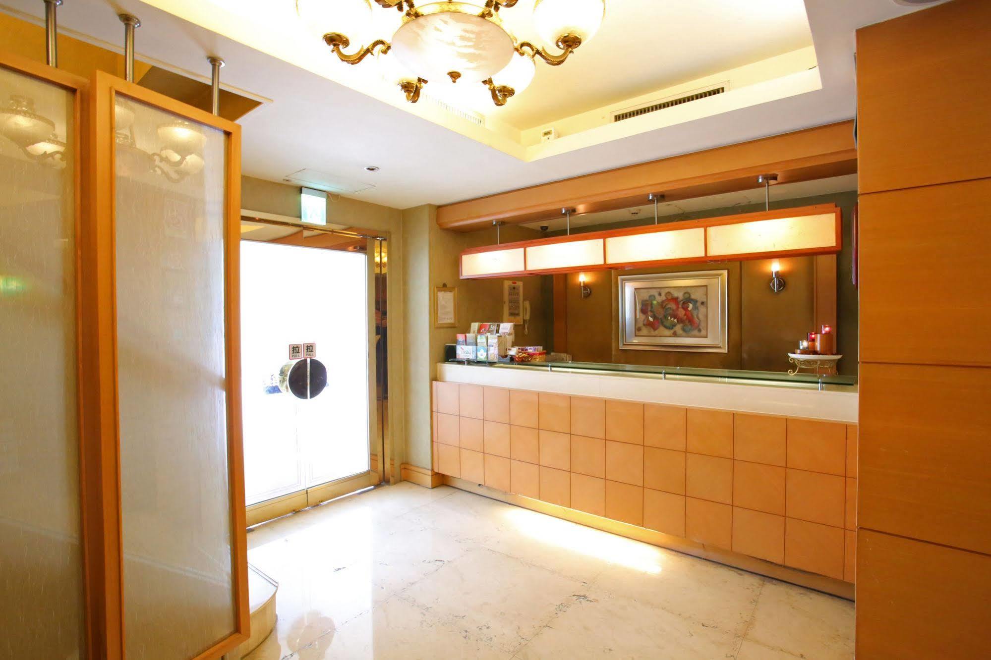 Elegance Hotel Taipei Dış mekan fotoğraf